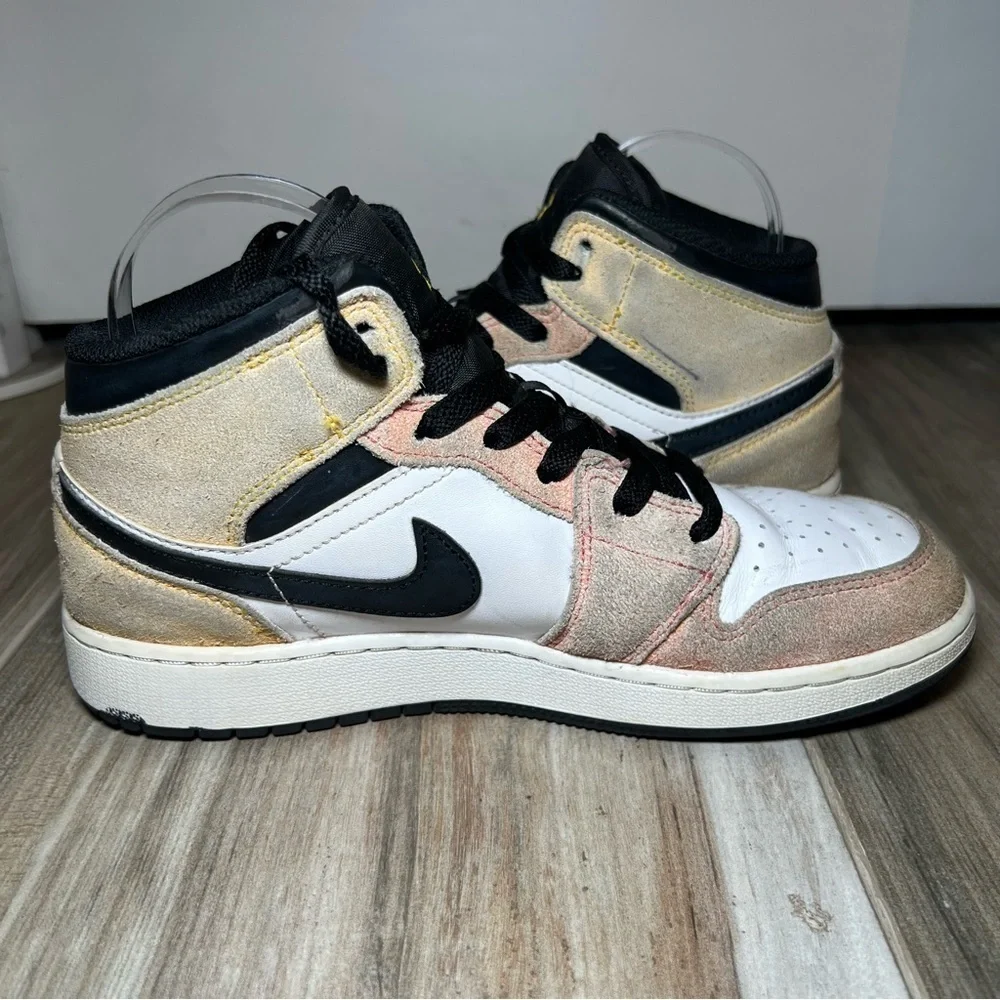 Nike Air Jordan 1 Mid SE GS Shoes ‘Flight Club’ Yellow & Orange Youth 6Y